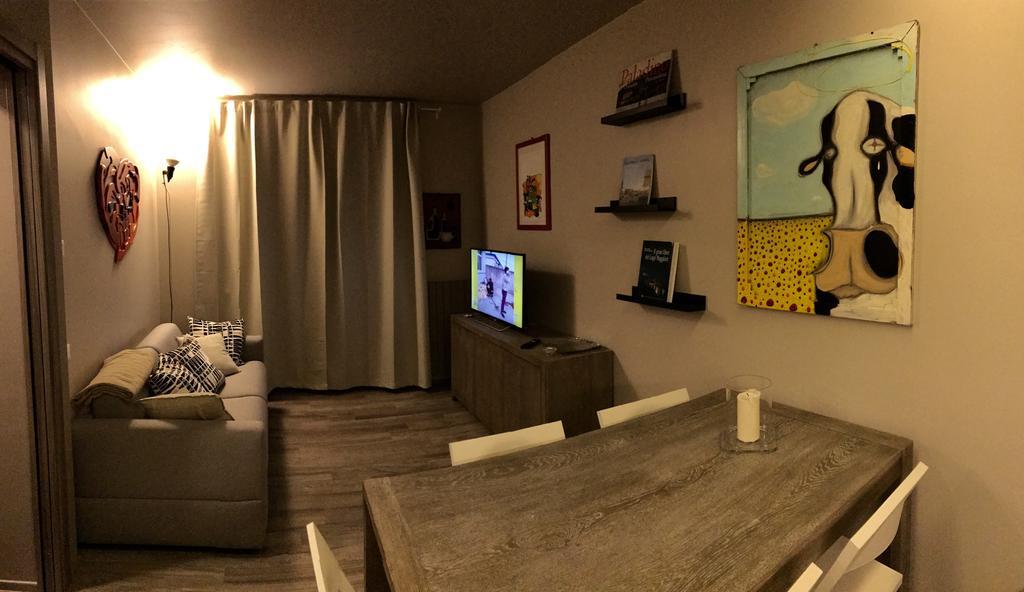La Casa nel Parco Villa Arona Esterno foto